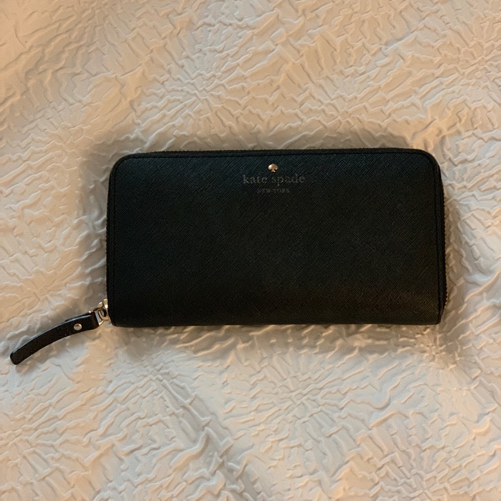 Authentic Kate Spade Sylvia Wallet